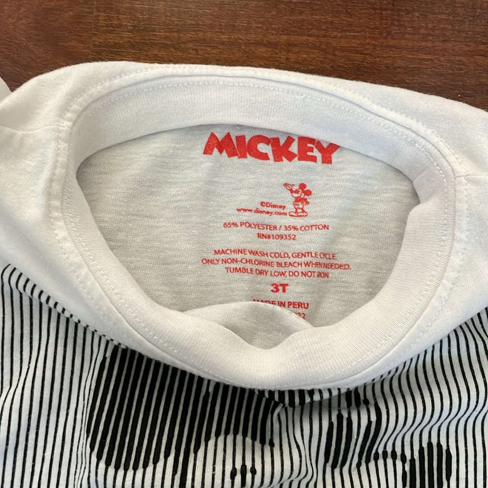 Mickey Mouse Clothing - Picture 4 of 16